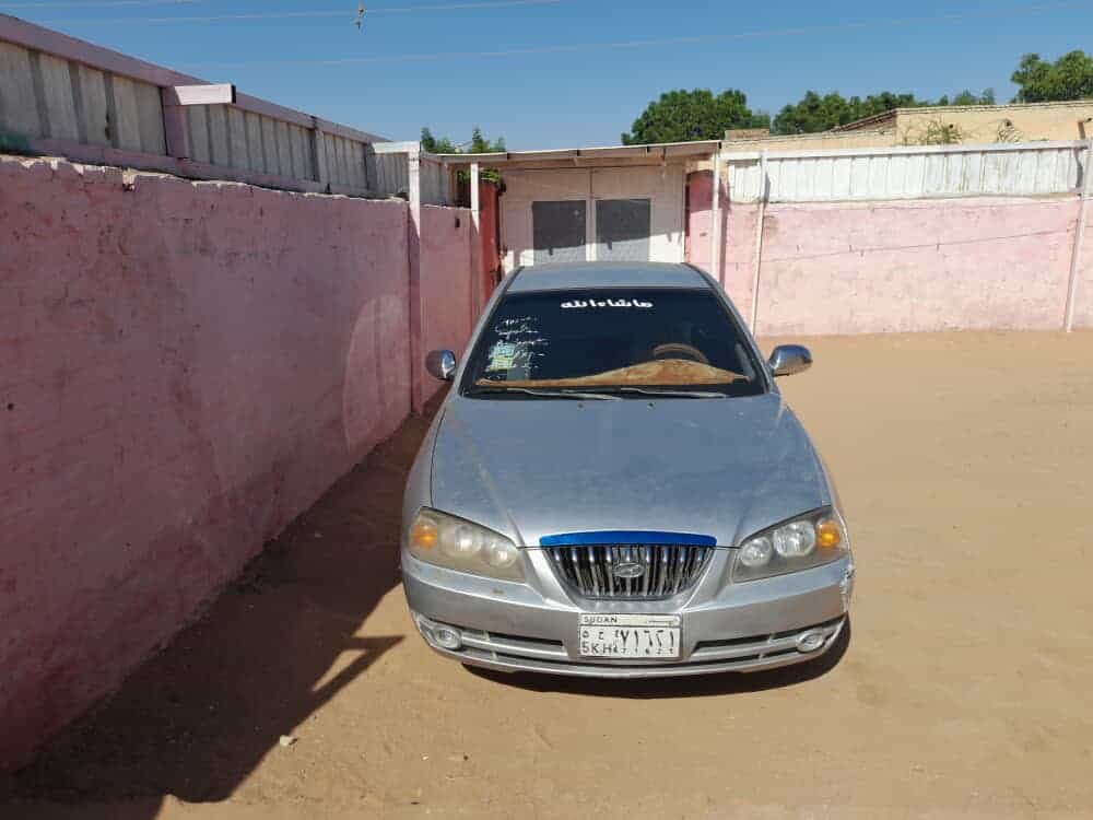 صورة السيارة